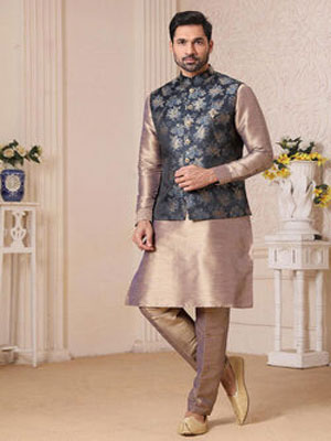 
      Men Kurta Pyjama
    